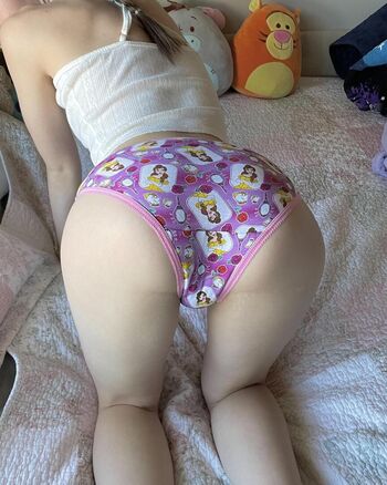 Ava Belle