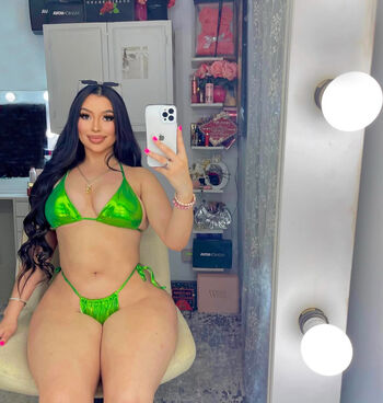 ava.calvo Leaked Nude OnlyFans (Photo 2)