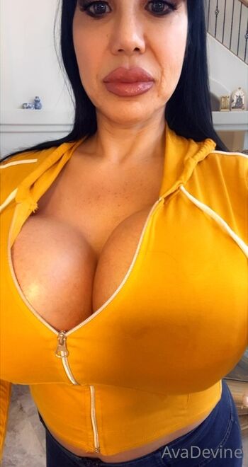Ava Devine