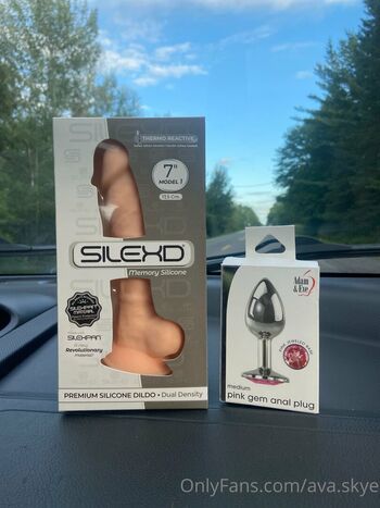 ava.skye Leaked Nude OnlyFans (Photo 5)