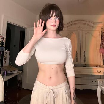 Avalon Warren Leaked Nude OnlyFans (Photo 36)