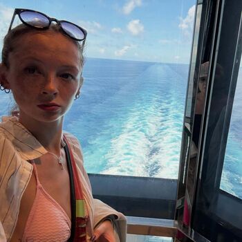Avery.shipp Leaked Nude OnlyFans (Photo 3)