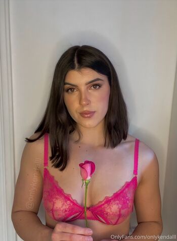 averywestvip Leaked Nude OnlyFans (Photo 21)