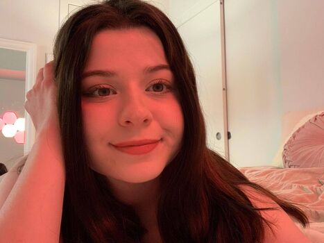 Aveykitty Leaked Nude OnlyFans (Photo 37)