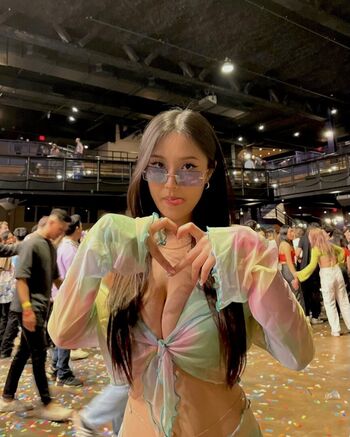 avgella Leaked Nude OnlyFans (Photo 2)