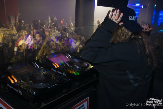 avisic Leaked Nude OnlyFans (Photo 8)