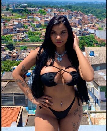Awyneoficial Leaked Nude OnlyFans (Photo 2)