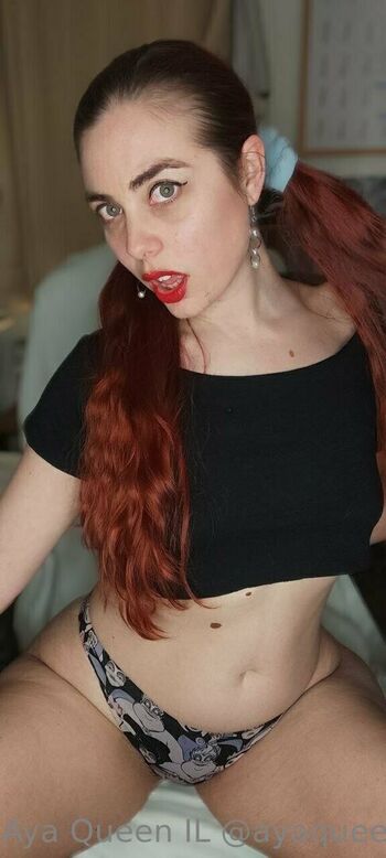 ayaqueenil