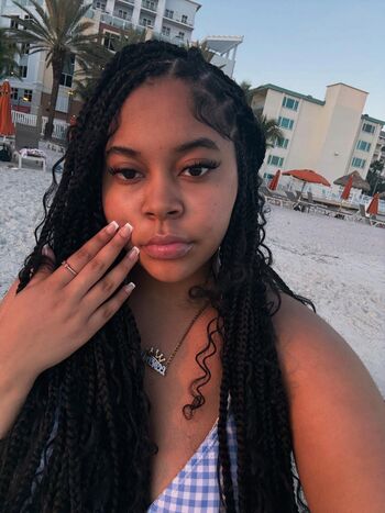 ayoo_londyn Leaked Nude OnlyFans (Photo 4)