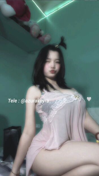 Azura Keyra Leaked Nude OnlyFans (Photo 7)