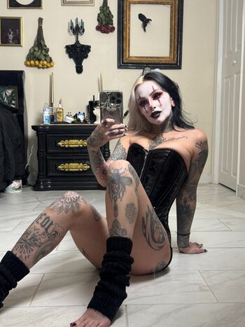 Azurestormm Leaked Nude OnlyFans (Photo 2)