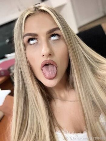 baby_katalina Leaked Nude OnlyFans (Photo 5)