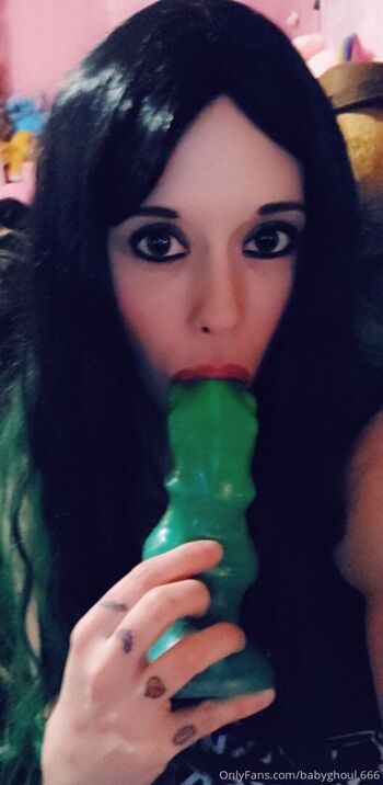 babyghoul.666 Leaked Nude OnlyFans (Photo 20)