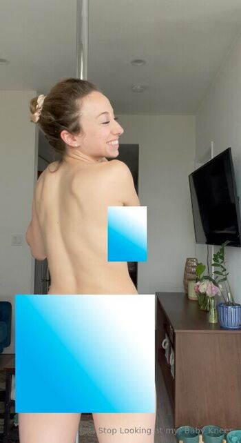 babyknees Leaked Nude OnlyFans (Photo 14)