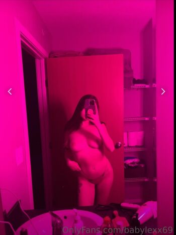 Babylexx69 Leaked Nude OnlyFans (Photo 32)