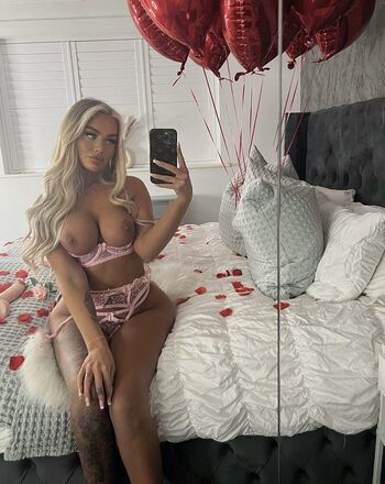 Bad Barbie Leaked Nude OnlyFans (Photo 24)