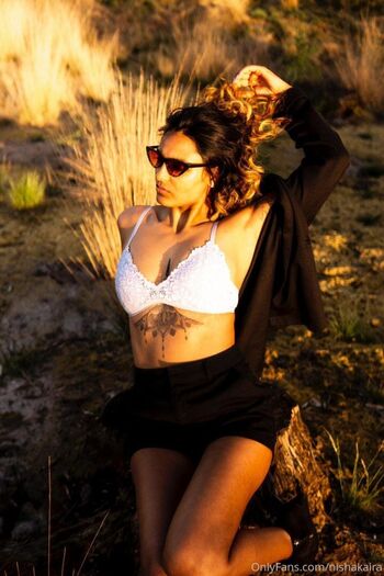 Bad Girl Kaira Leaked Nude OnlyFans (Photo 19)