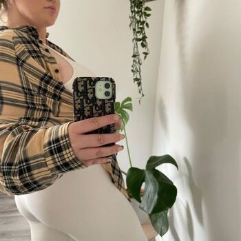 Baddybrunettexx