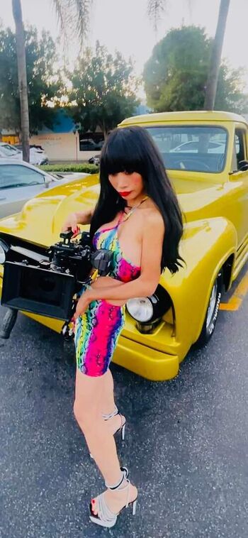Bai Ling