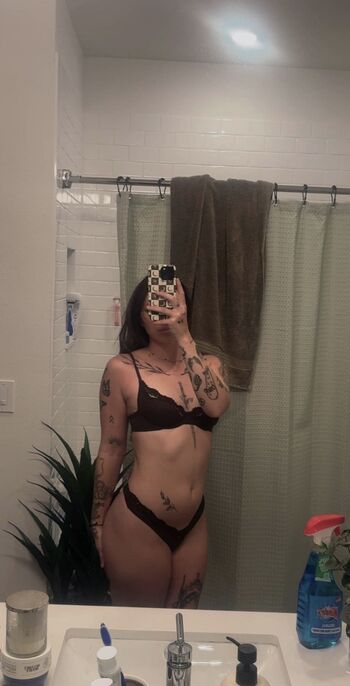 BaileyGoat Leaked Nude OnlyFans (Photo 2)