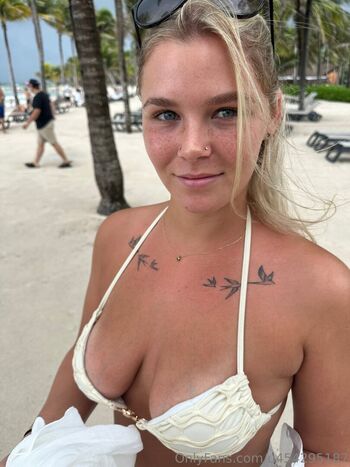 BallyBlonde