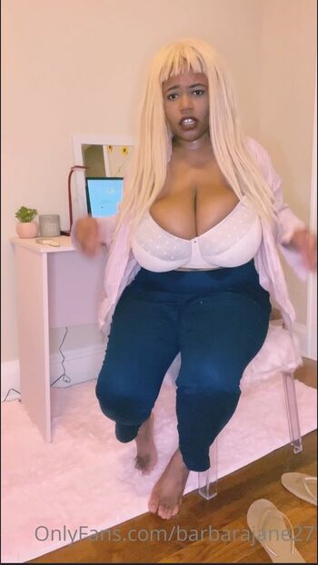 Barbarajane27 Leaked Nude OnlyFans (Photo 4)