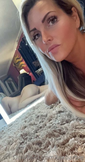 Barbie Howell Leaked Nude OnlyFans (Photo 6)