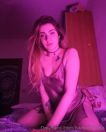 barbiehcfree Leaked Nude OnlyFans (Photo 2)