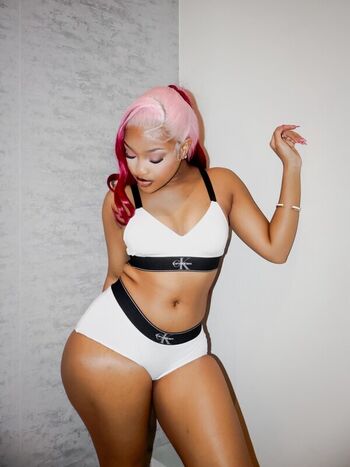 Bardii Barbiiana Leaked Nude OnlyFans (Photo 9)