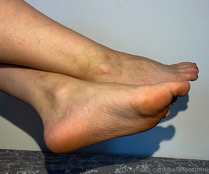 barefootmini Leaked Nude OnlyFans (Photo 13)