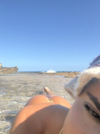 Basedaleja Leaked Nude OnlyFans (Photo 1)