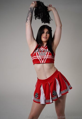 Bea Priestley