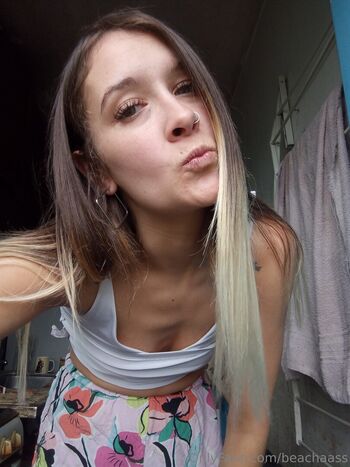 beachaass Leaked Nude OnlyFans (Photo 7)