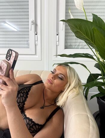 Bebe Rexha