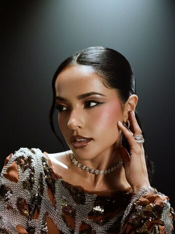 Becky G