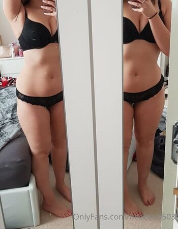 beebee0503 Leaked Nude OnlyFans (Photo 27)