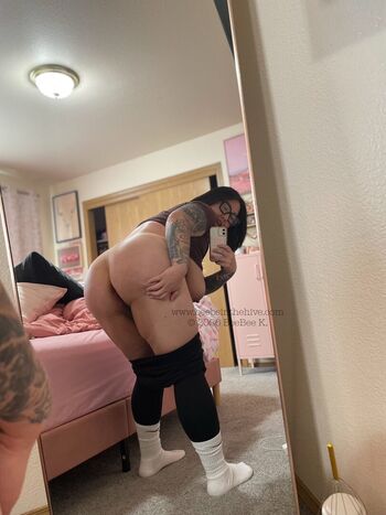 Beebeekimchi Leaked Nude OnlyFans (Photo 32)