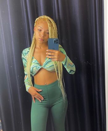 Beingkiya Leaked Nude OnlyFans (Photo 2)