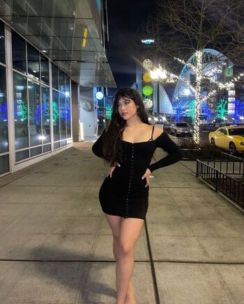 Bella Ramos