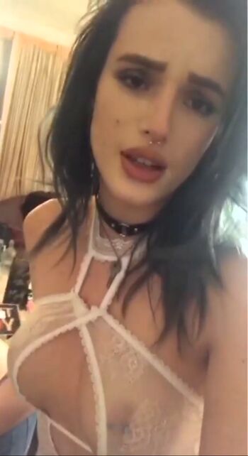 Bella Thorne Leaked Nude OnlyFans (Photo 1353)