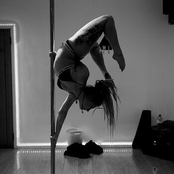 Bella Wilson Leaked Nude OnlyFans (Photo 20)