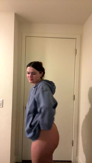 bellafaye444 Leaked Nude OnlyFans (Photo 25)