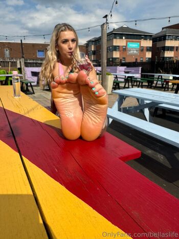 bellaslife Leaked Nude OnlyFans (Photo 2)