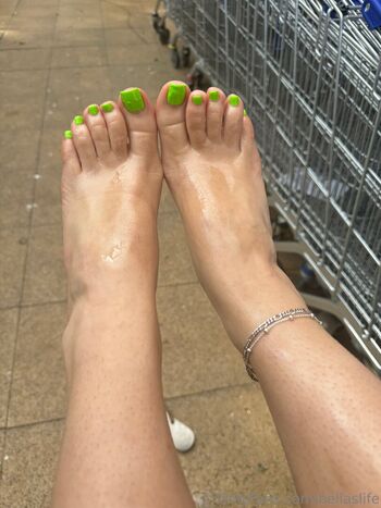 bellaslife Leaked Nude OnlyFans (Photo 9)