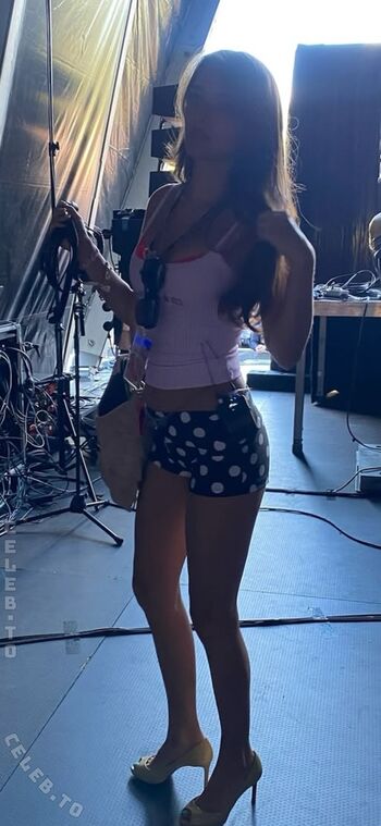 Benita Banu Leaked Nude OnlyFans (Photo 3)