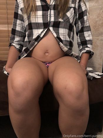 berri.yummy Leaked Nude OnlyFans (Photo 8)