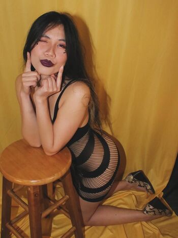 Bessy Q Leaked Nude OnlyFans (Photo 21)