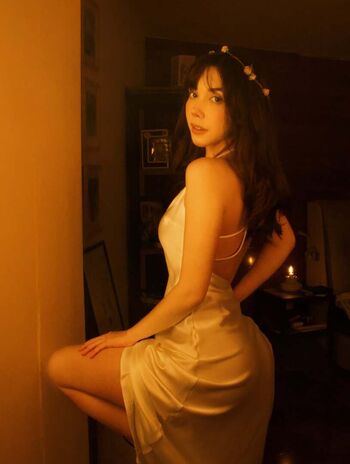 Bethcast Leaked Nude OnlyFans (Photo 5)