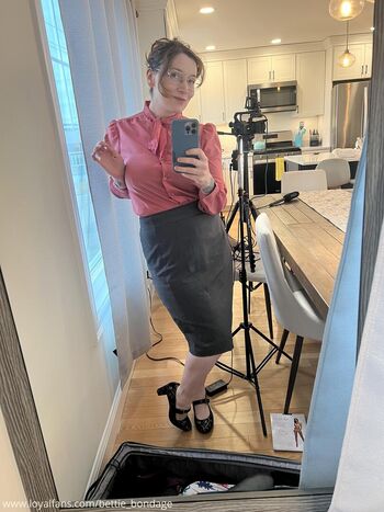 Bettie Bondage Leaked Nude OnlyFans (Photo 341)