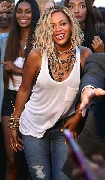 Beyoncé Knowles Leaked Nude OnlyFans (Photo 15)
